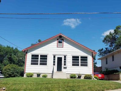 2318 S Clinton St, Sioux City, IA, 51106