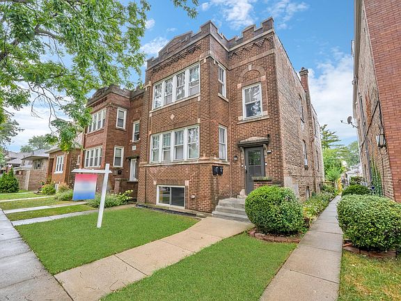 2nd image of 2324 Cuyler Ave