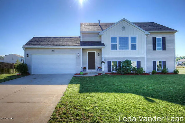 14686 Ivorystone Dr NE photo 1