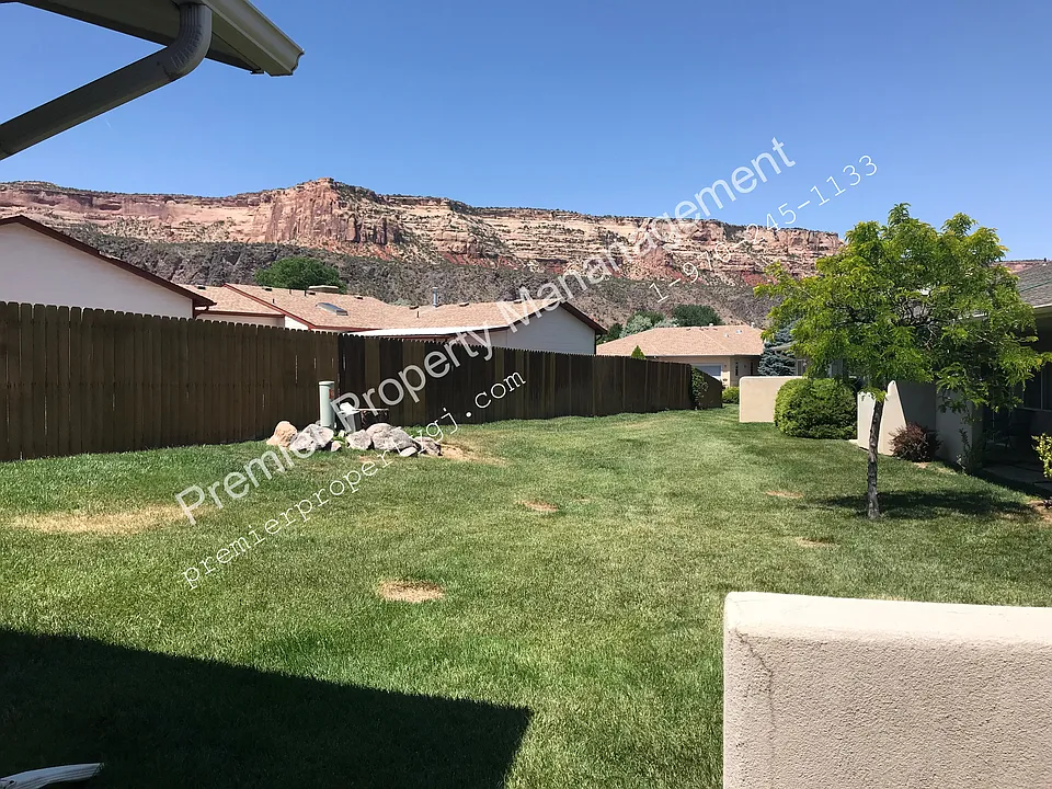 526 Rado Dr