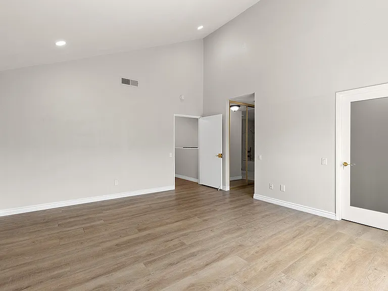 11342 Del Diablo St — Photo 28