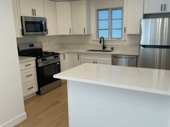 Sweetzer I, 1275 N Sweetzer Ave #110, West Hollywood, CA 90069