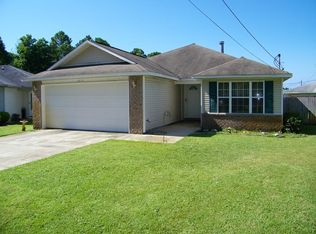 1514 Tommy Ln, Mary Esther, FL 32569