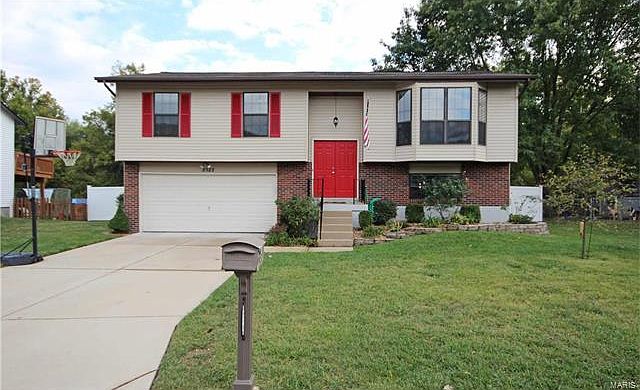 1st image of 2522 Lombard Ln