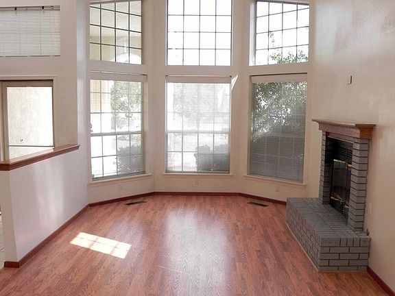 5th image of 7705 Jacobo Dr NE