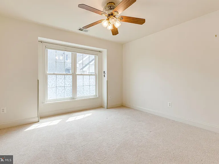 25634 Creek Run Ter — Photo 37
