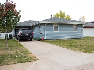 1617 W 2nd St, Mccook, NE 69001