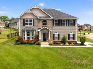 1 Tolkien Dr, Anderson, SC 29621