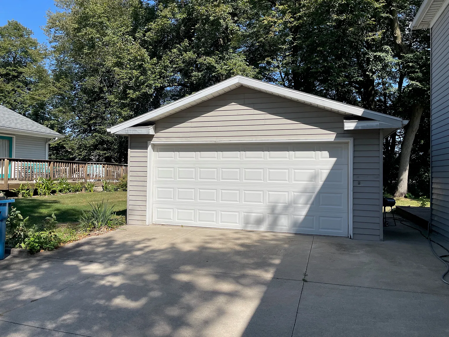 3 bed, 1800 sqft, $2,000 — Photo 2