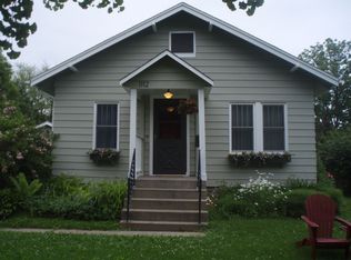 1112 2nd Ave, Iowa City, IA 52240