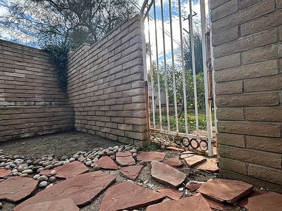 2nd image of 513 Pinto Mesa Dr #1A