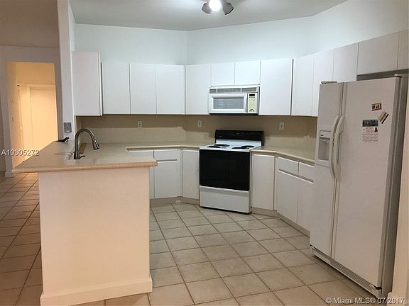 4th image of 12755 NW 11th Ter