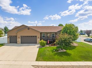 6626 Dunsmore Rd, Rapid City, SD 57702