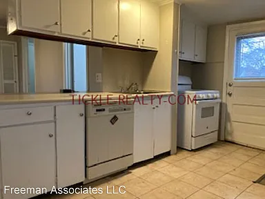 266 Hamilton St Rochester NY | Zillow