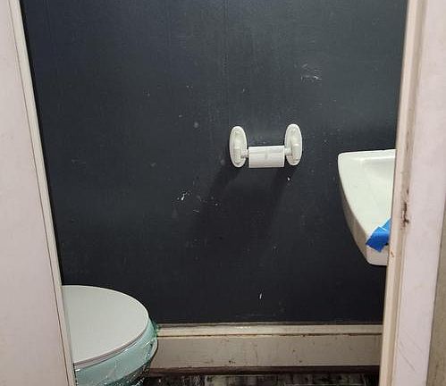 5th image of 3526 Ellerslie Ave