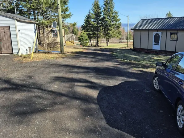 2844 State Highway 215, Lantz, NS B0N 2R0