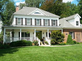 1683 S Saint Andrews Rd E, Winona Lake, IN 46590