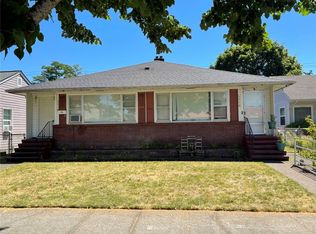 1514 11th Ave, Longview, WA 98632