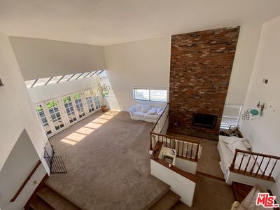 11845 Mayfield Ave APT 301, Los Angeles, CA, 90049