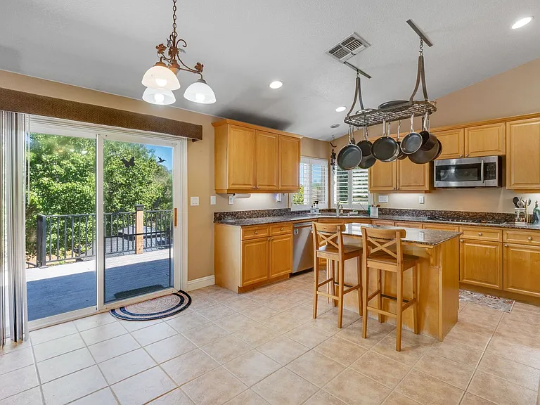 4011 Prairie Falcon Dr — Photo 13