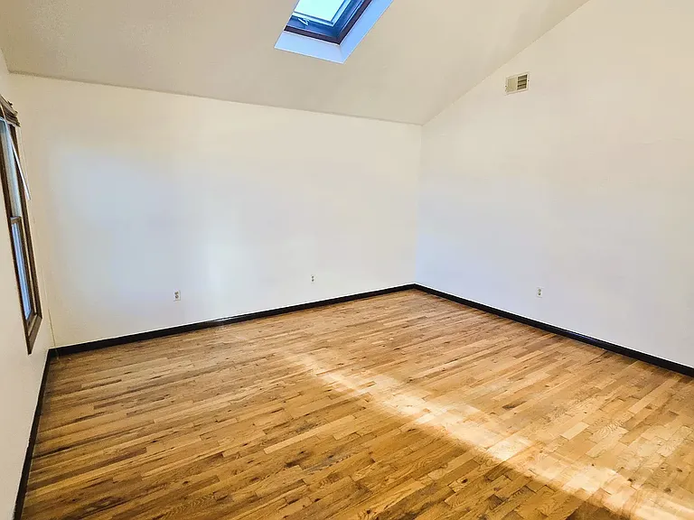 335 Pearsall Ave #2 — Photo 4