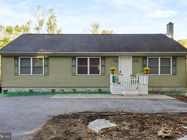 724 Clouser Hollow Rd, New Bloomfield, PA 17068