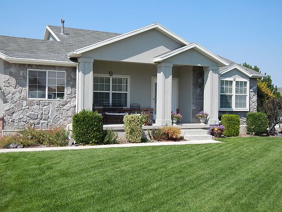 2nd image of 4390 W Wasatch Meadows Dr