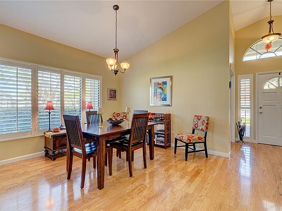 5th image of 14610 Village Glen Cir