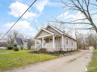 3515 Butternut St, Lambertville, MI 48144