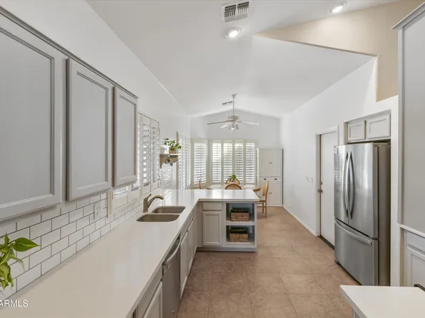 22364 E VIA DEL RANCHO Road, Queen Creek, AZ 85142