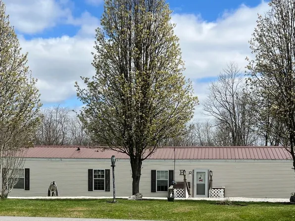 4672 Perkins Ridge Rd, Brooksville, KY 41004