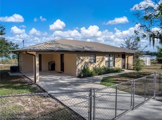 1554 N Oak Park Ave, Avon Park, FL 33825