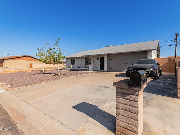 5th image of 10835 N 114TH Drive