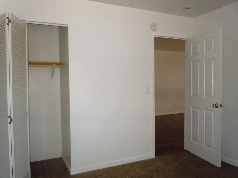1809 Sir Lancelot Dr — Photo 7