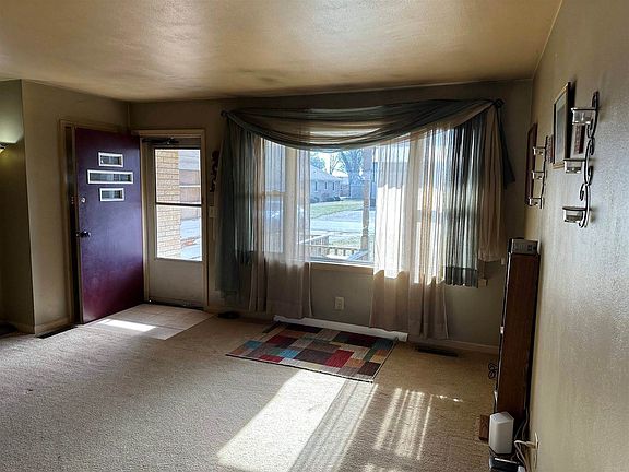 2nd image of 2912 W Kepner Dr