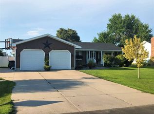 502 S 5th St, Columbus, NE 68601