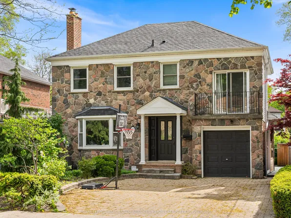 27 Southlea Ave, Toronto, ON M4G 3L8
