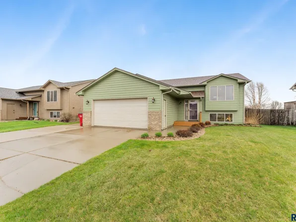 7012 W 61st St, Sioux Falls, SD 57106