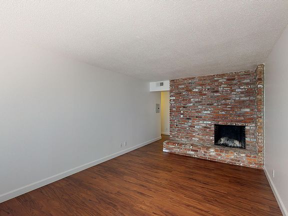 2nd image of 440 9th Ave APT 11