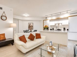 1618 Pullman Porter St, Vancouver, BC V6A0H4