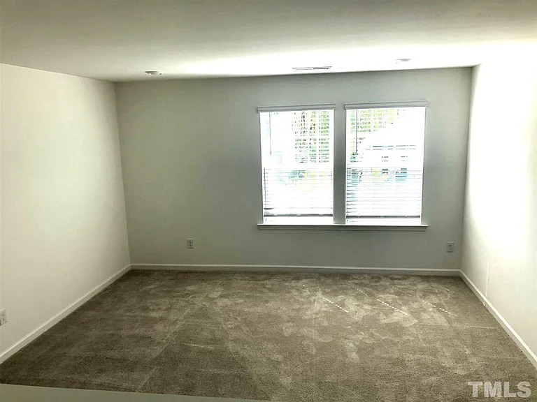 342 Summer Ranch Dr — Photo 18