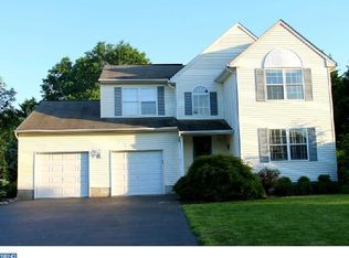 37 Valley Forge Rd, Bordentown, NJ 08505