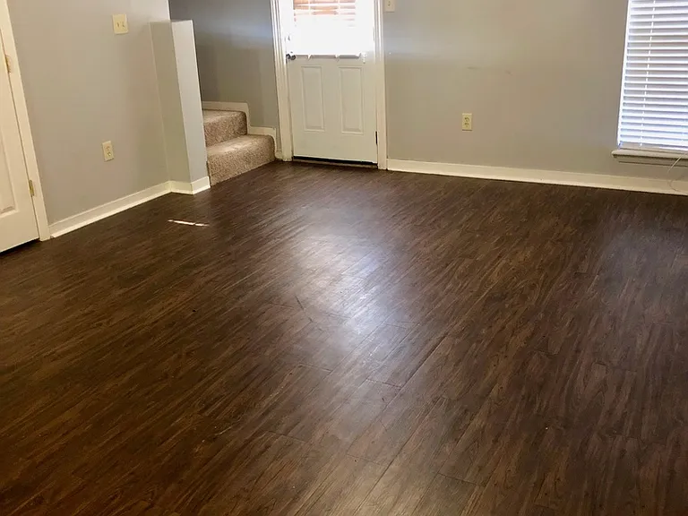 Bellegrove Condos — Photo 11