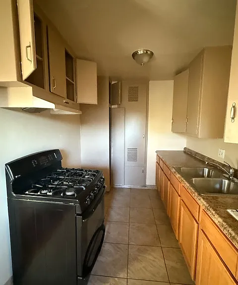 3420 Percy St #3 — Photo 1