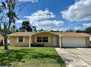 7917 Foxwood Dr, New Port Richey, FL 34653