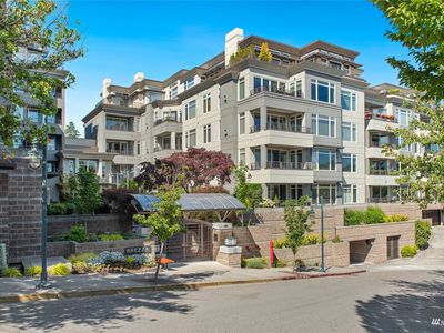 225 4th Ave APT B103, Kirkland, WA, 98033