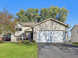 5739 180th St W, Farmington, MN 55024