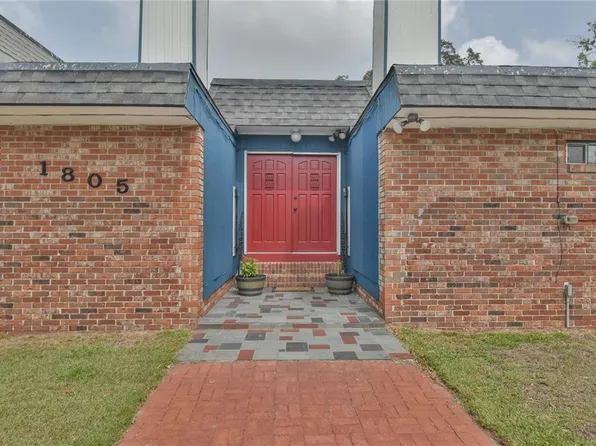 1805 NE 10th St, Ocala, FL 34470