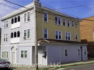 58 Anson St APT 2R, Derby, CT 06418