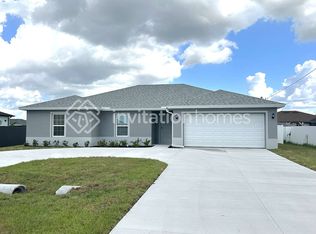 617 NE 2nd Pl, Cape Coral, FL 33909